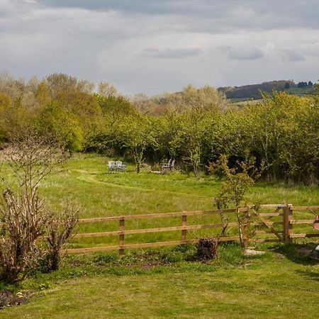 Beautiful 2 Bedroom Guest House With Private Pool In Lacock, Wiltshire Luaran gambar