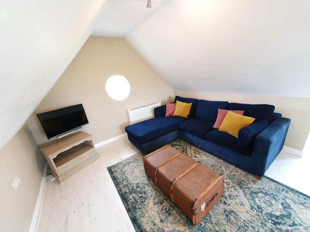 Beautiful 2 Bedroom Guest House With Private Pool In Lacock, Wiltshire Luaran gambar